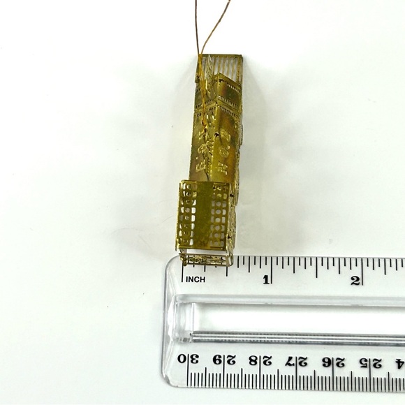 Vintage Small Brass 3D Train No. 09 Engine - Picture 3 of 8